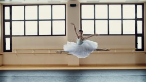 bailarina ballet salto frontal international dance school alicante v3