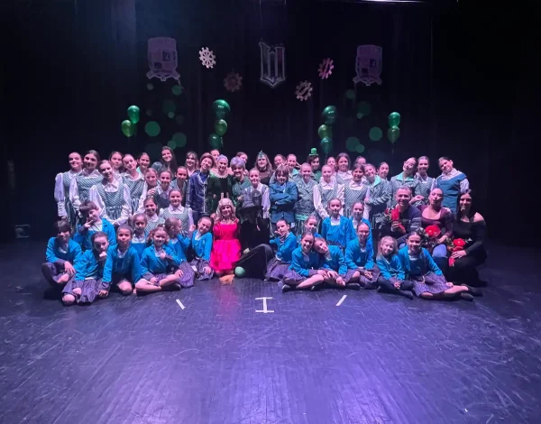 gala-navidad-2025-teatro-musical-wicked-ids-2